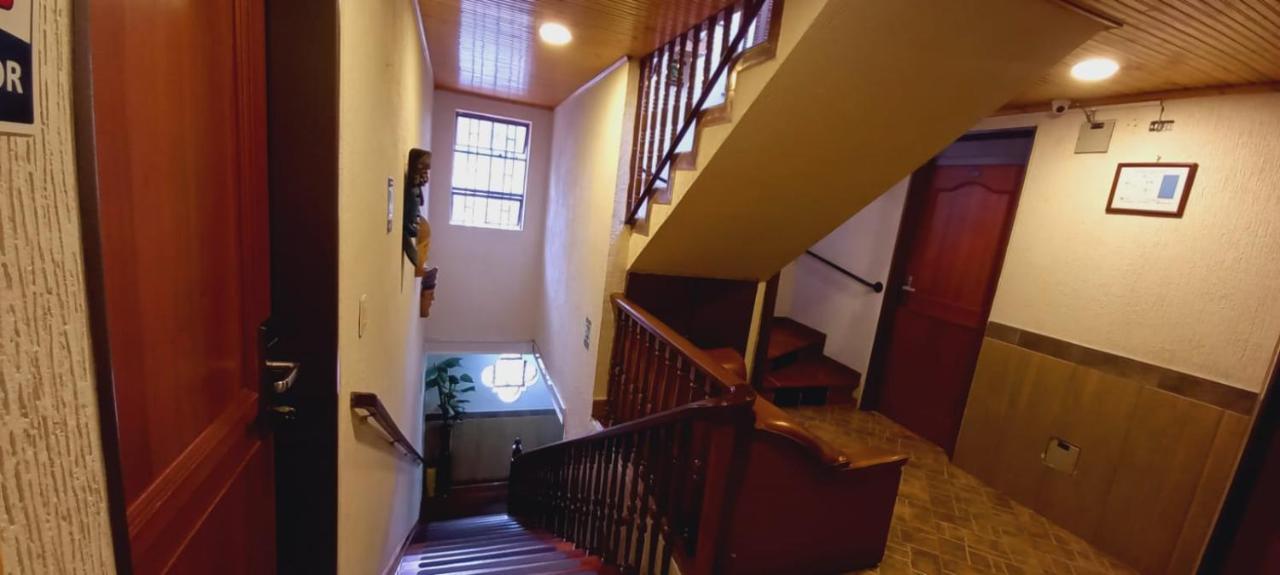 Hoteles Bogota Inn Colonial 외부 사진