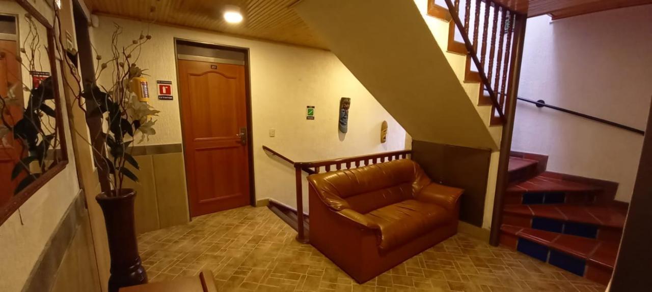 Hoteles Bogota Inn Colonial 외부 사진